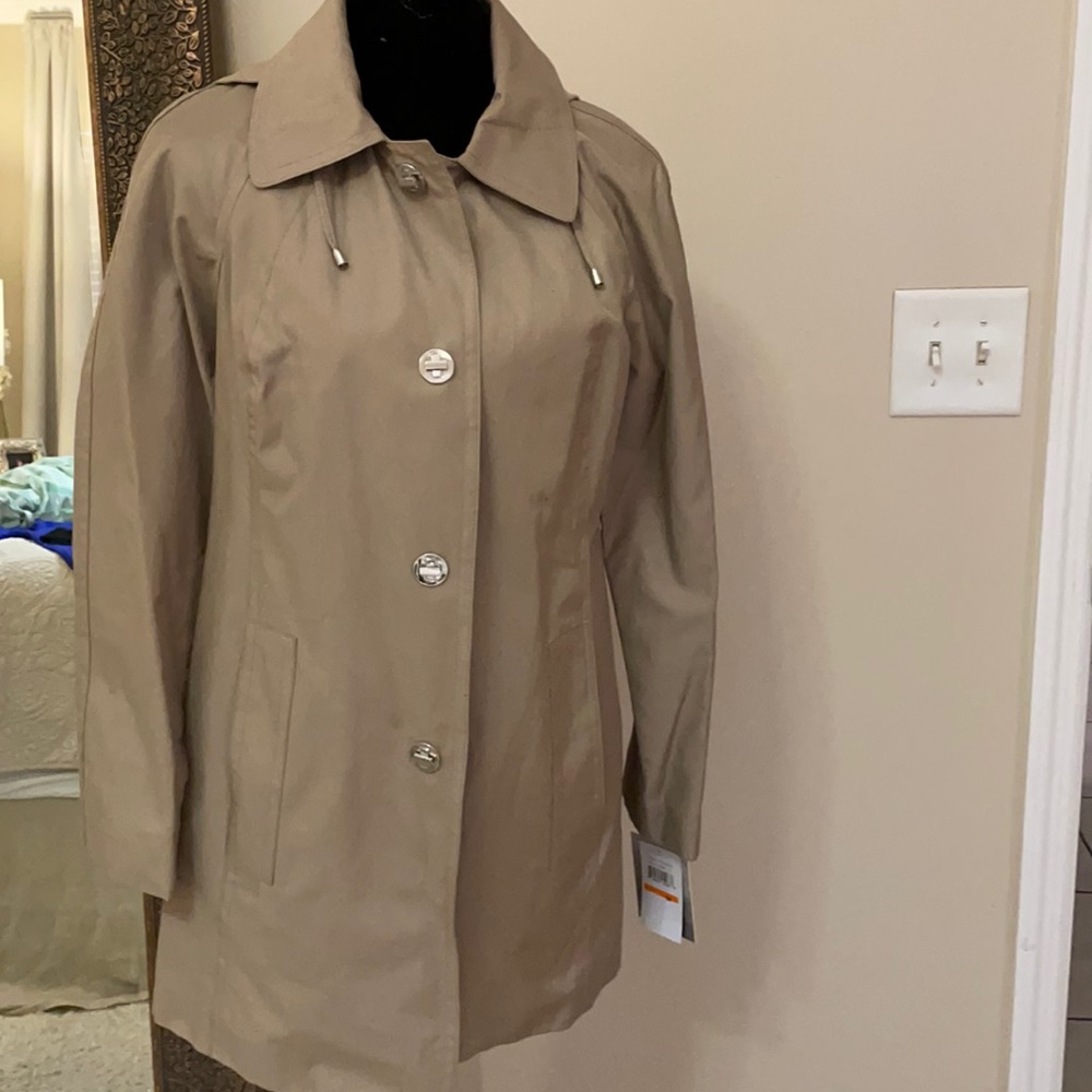 New London fog khaki trench coat small
